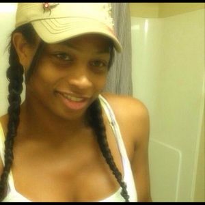 Meet your Posher, Annalisa